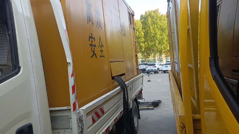 城子河如何判断柴油发电机组和UPS电源的切换时间是否符合要求？