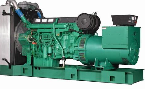 城子河发电机除垢后需要用清水冲洗水冷式机油散热器几次？